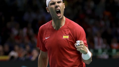 Честитки валят за оттеглилата се испанска тенис звезда Рафаел Надал