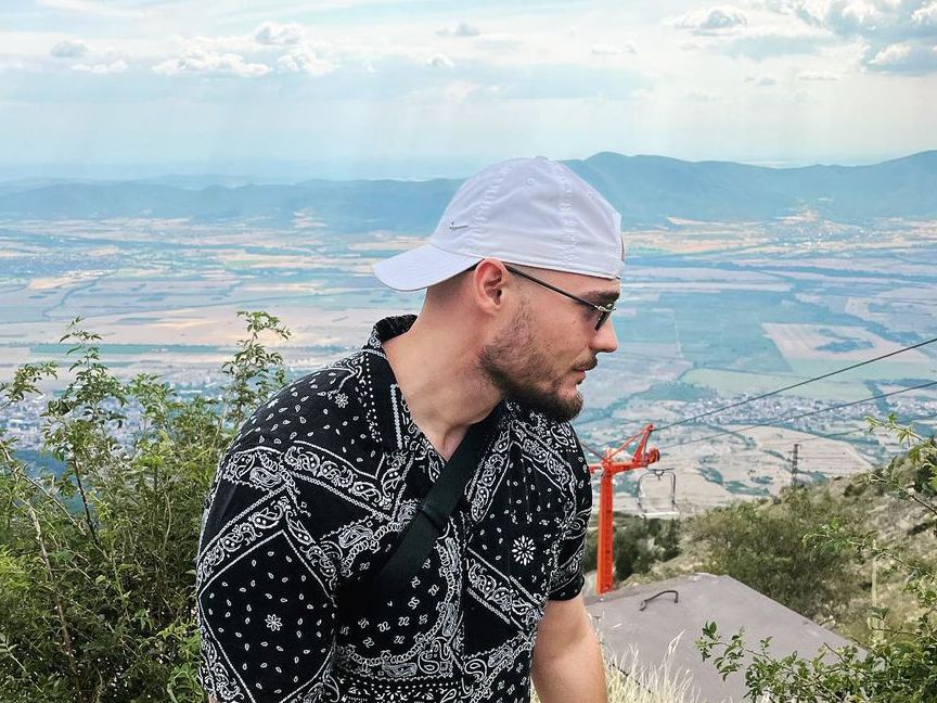 Боро Първи се ожени, Атанас Колев хвана жартиера