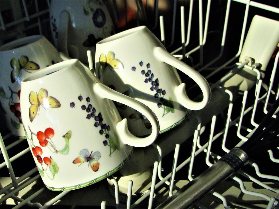 Неочаквано решение за неприятните миризми у дома: Трябва ви само клечка за зъби