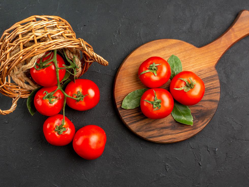 Когато сезонът има значение: Защо е по-добре да избягваме домати през зимата