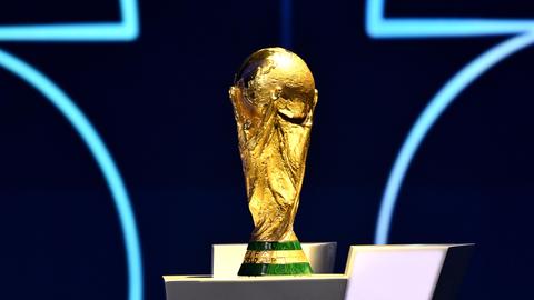 Шакира Кейти Пери и Майкъл Бубле са само част от