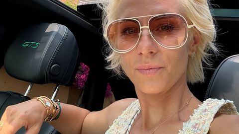 Бившата телевизионна водеща не пести средства за лятната си почивка