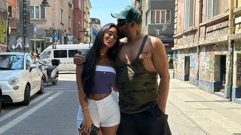 Кралят на попфолка Азис и риалити звездата Атижа от Биг