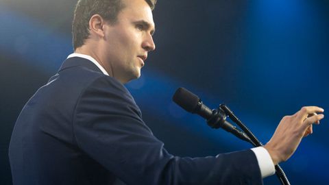 Ема Питс и Ева Тери от Deseret News са отразявали