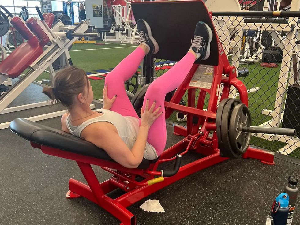 На 50 години тя свали 27 килограма, а днес вече носи бикини на плажа и има връзка с по-млад мъж