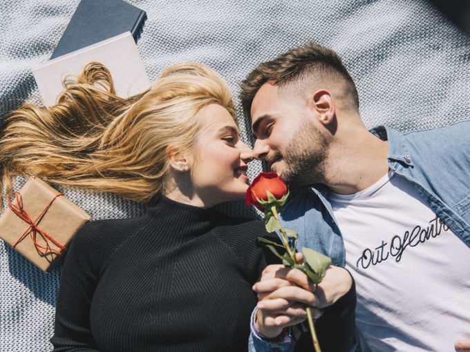 Св. Валентин носи съдбовна среща за 5 зодии – дали и вашата е сред тях?