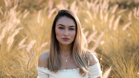 Женската енергия може да бъде тиха и нежна или силна