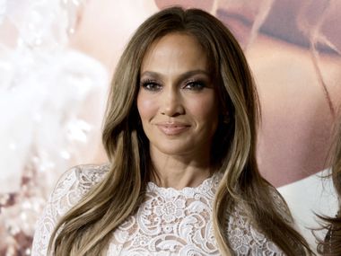 Четвърти развод за Лопес: Изглежда тъжна, но вече има план