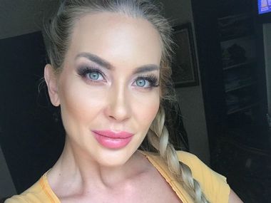 Антония Петрова-Батинкова от Лапландия: Чао, чао, Дядо Коледа! Здравейте, палми!