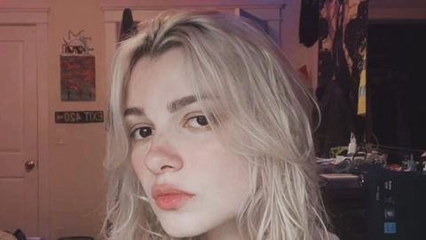 Близките на украинска бежанка намушкана до смърт по време на