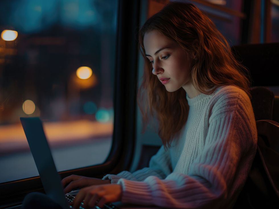 Спри веднага: 5 неща, които в никакъв случай не трябва да споделяш с ChatGPT през 2026 г.