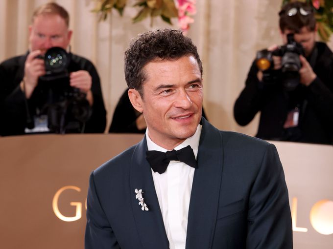 Красивата блондинка е неразделна с Орландо Блум (СНИМКА)