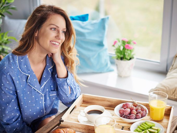 След 40: храните, които помагат на тялото ви да премине по-леко през менопаузата