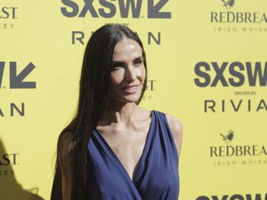 Феновете са в шок: Деми Мур на 63 изглежда драстично отслабнала, слуховете за Оземпик се засилват