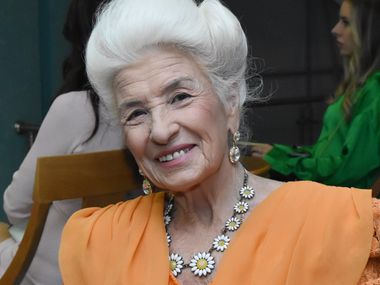 Тревожни новини: Легендата на народната музика Янка Рупкина е в болница в тежко състояние