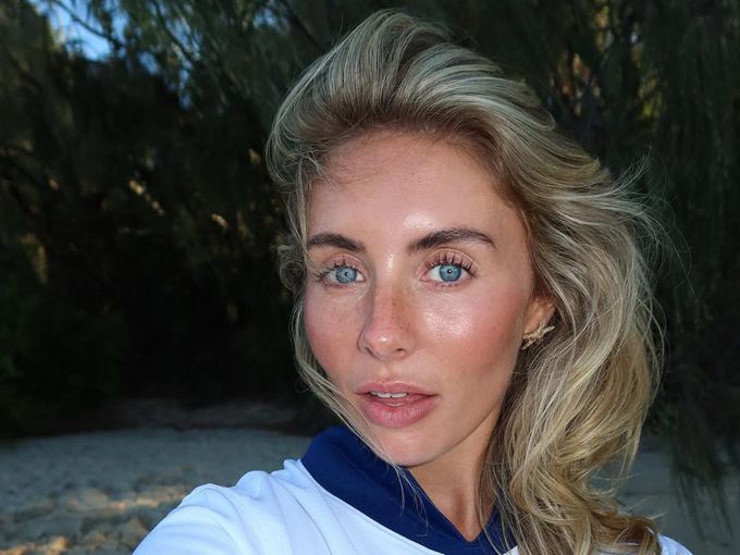 Скандалната Бони Блу изхвърлена от OnlyFans след екстремно предизвикателство