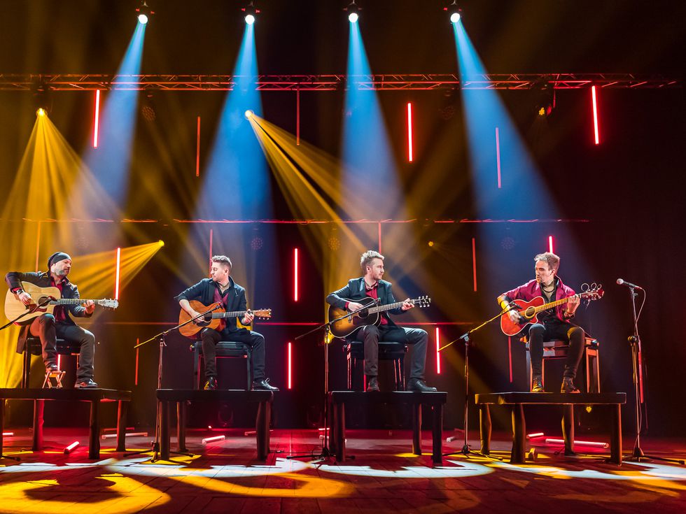 40 Fingers: как четири акустични китари звучат като цял оркестър