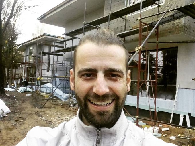 Живот си живее: Майстор Караджов се отдаде на скъпа и далечна почивка