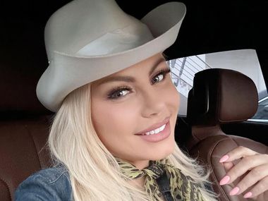 Камелия се преобрази: Певицата се появи с нова зашеметяваща визия (Снимки и Видео)