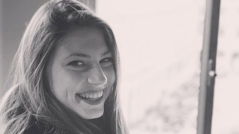 Оказва се че нашумелият български автомобилен пилот е заобиколен от