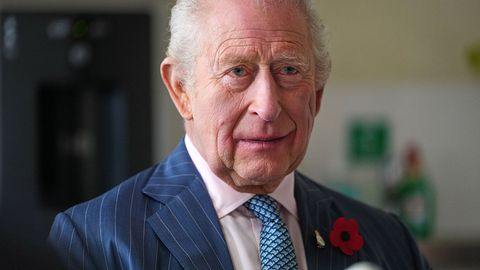 Крал Чарлз Трети празнува своя 77 и рожден ден с пътуване
