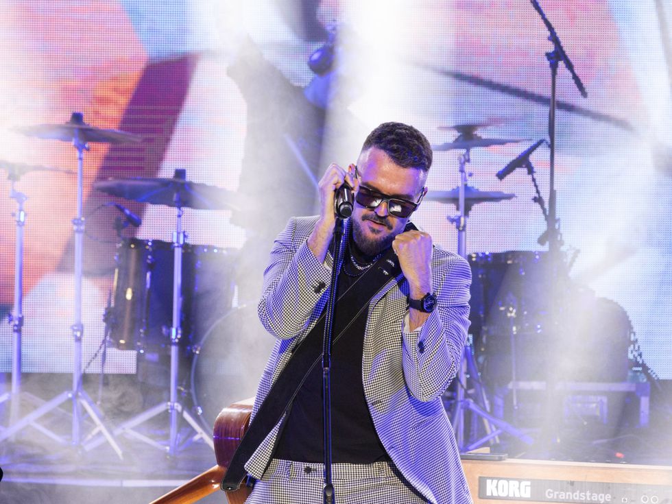 Ден преди концерта на Графа в София: Дони и Момчил, Дара Екимова, Robi, Бобо, Пе4енката и Jahmmi са специални гости