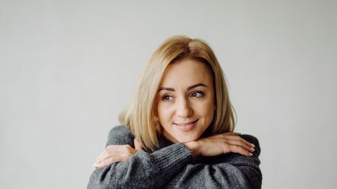 Студените нощи и кратките тъмни дни карат много хора да