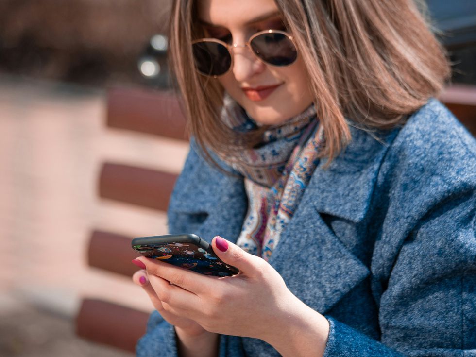 Жена е арестувана след изпращането на 159 000 съобщения на мъж след първата им среща