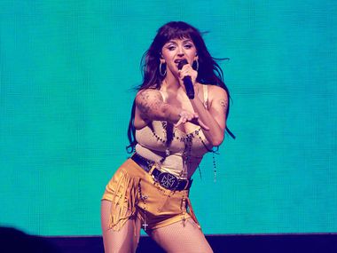 Къде е истината: Започна полицейско разследване за обвиненията в сексуално посегателство срещу Кейти Пери