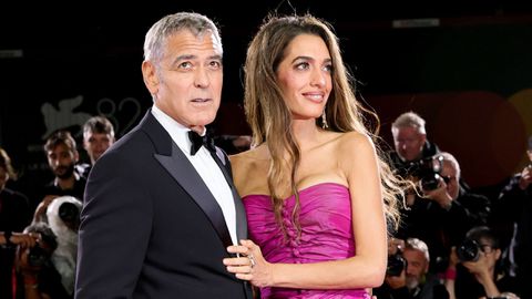 Модното списание Vogue бе обвинено в ретуширане на лицето на