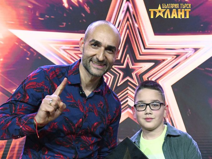 Константин Червенков е новият талант на България