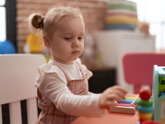 Предлагат приемът в ясли и градини в София да става по нови правила