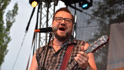 Ники Кънчев почете паметта на Димо Стоянов вокалиста на