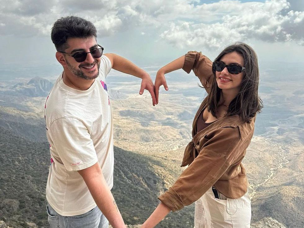 Сашо Кадиев и Ивелина Чоева показаха луксозната си вила на Малдивите (Видео)