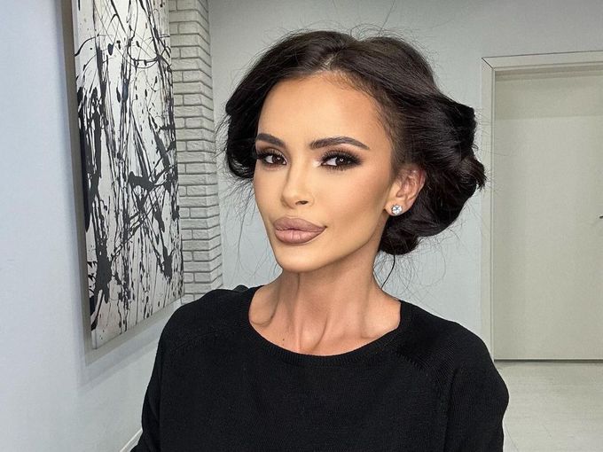 Мария заживя в суперлукс: Цял етаж за нея в престижна сграда на София
