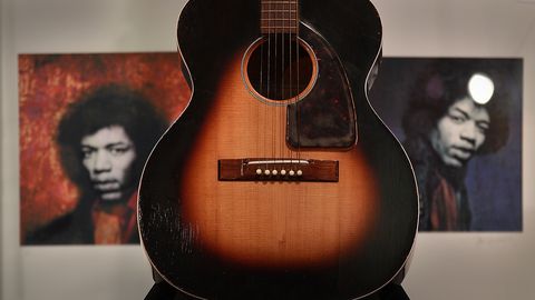 На 18 септември през 1970 г от този свят си