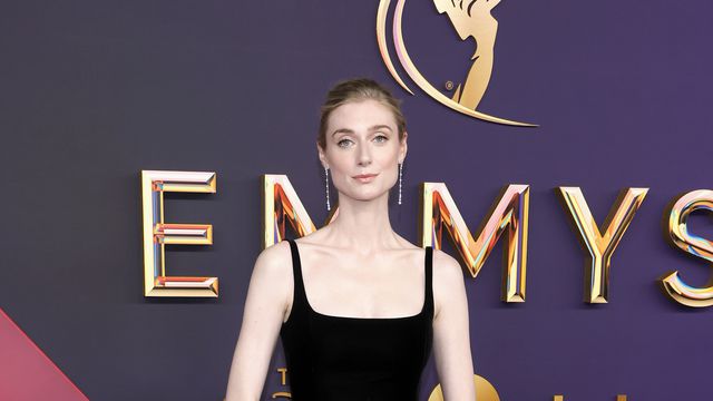 Елизабет Дебики в Dior; Снимка: Getty Images