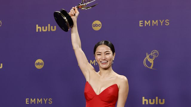 Анна Савай във Vera Wang; Снимка: Getty Images