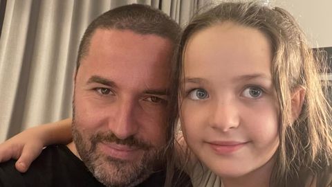 На 15 септември училищните дворове отново се изпълниха с усмивки