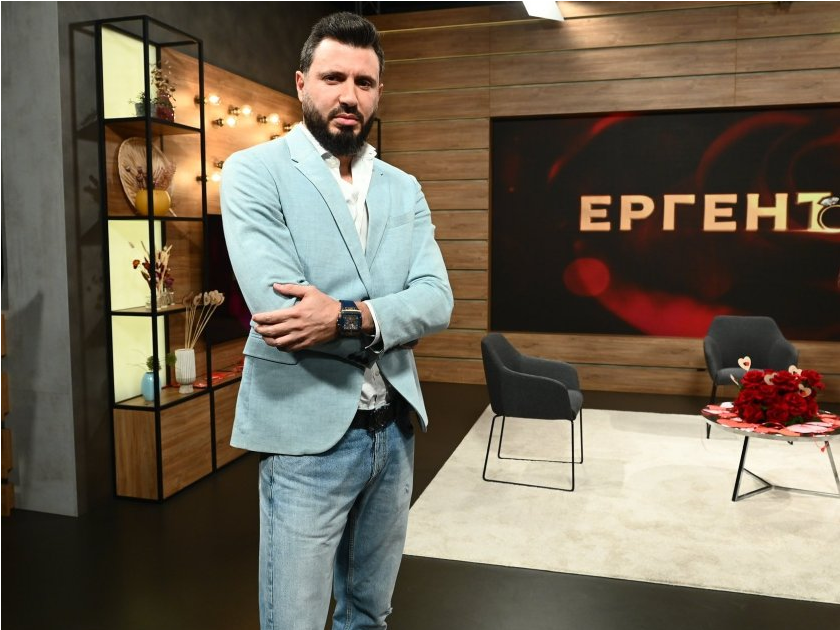 Мартин Елвиса, Ивка Бейбе и Тита на тайно парти преди „Ергенът“