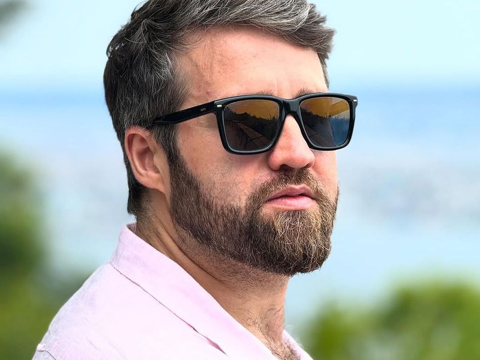 След успеха в "Черешката на тортата" Даниел Пеев-Дънди зашемети зрителите на „Като две капки вода“