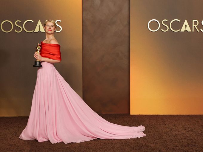 Сълзи, талант и триумф: Любопитни факти за новата кралица на Холивуд – Джеси Бъкли, която грабна Оскар за 2026 г.