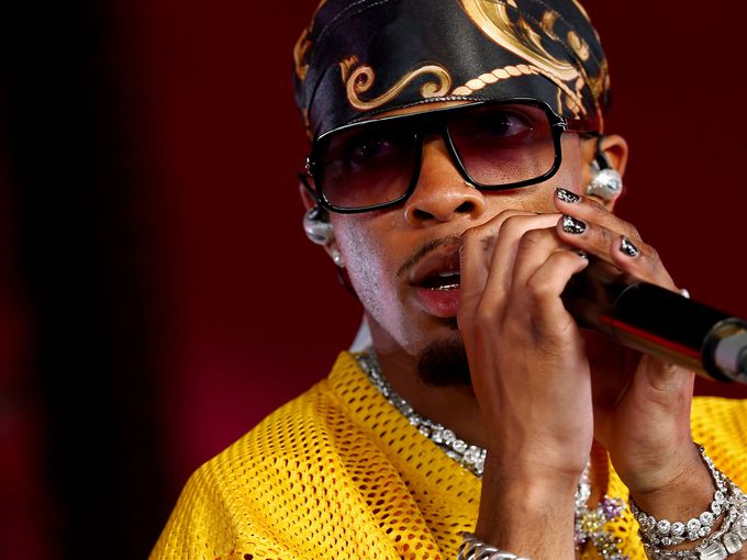 Шок в Холивуд: Певецът D4vd задържан за убийството на 14-годишно момиче