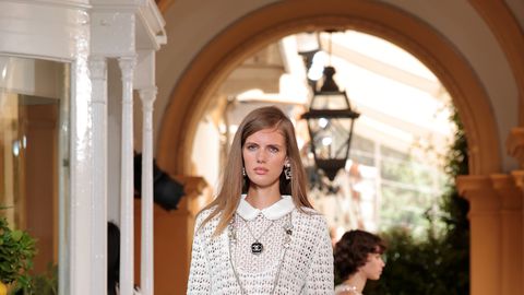 Плетените на една кука панталони – известни още като crochet