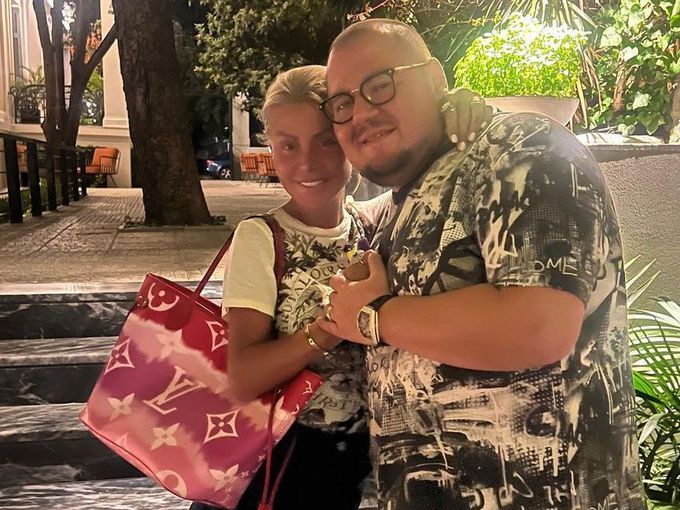 Светлана викна полиция: Гущеров тропал по вратата ѝ, двамата са отново заедно