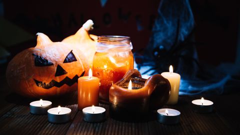 Хелоуин води началото си от Сауин – езически празник произлизащ