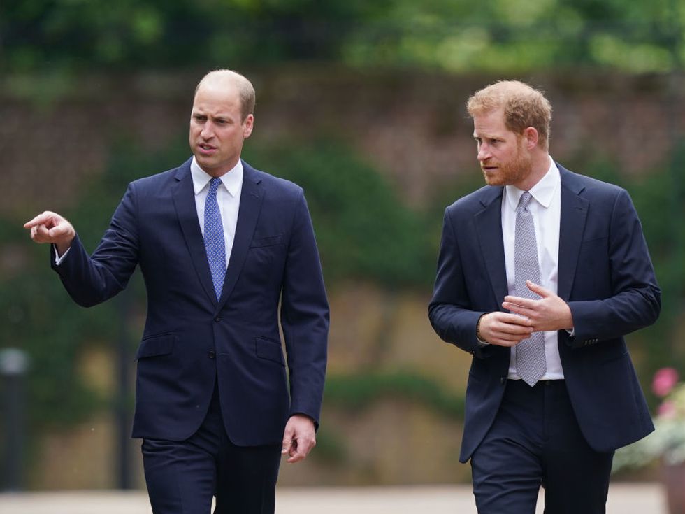 Натиск от Чарлз и Кейт: Уилям обмисля разговор с Хари, но при строги условия