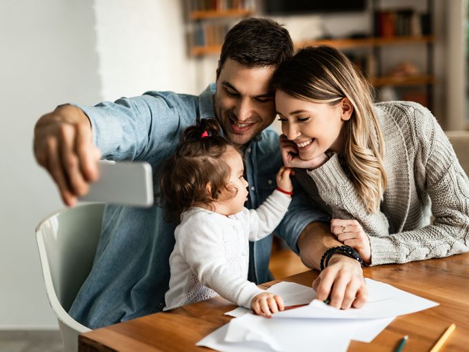 Прекалената грижа вреди на децата: 5 знака, че е време да го оставите да порасне
