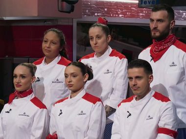 Сините и Червените предизвикаха неочаквани реакции у шеф Ангелов