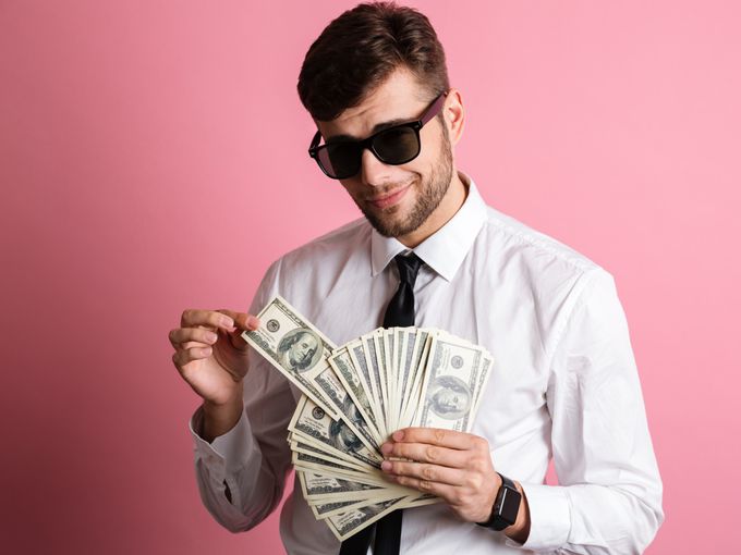 Защо милионерите задължително изучават книгата на Ерик Берн